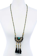 Load image into Gallery viewer, Fashion Sea Shell And Beaded Long India Necklace
