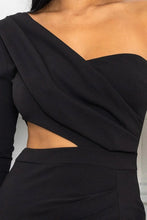 Load image into Gallery viewer, One Shoudler Draped Detail Maxi Dress
