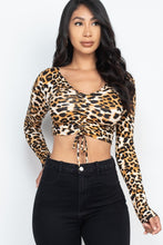 Load image into Gallery viewer, Leopard Print Strap Ruched Front Crop Top
