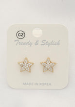 Load image into Gallery viewer, Crystal Star Post Earring
